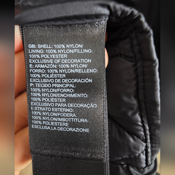 The North Face Women’s Thermoball™ Parka II - Picture 11 of 15
